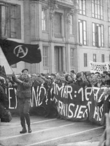 Schwarz-roter-Block, auf der Demonstration am 4. November 1989 in Ostberlin/DDR
